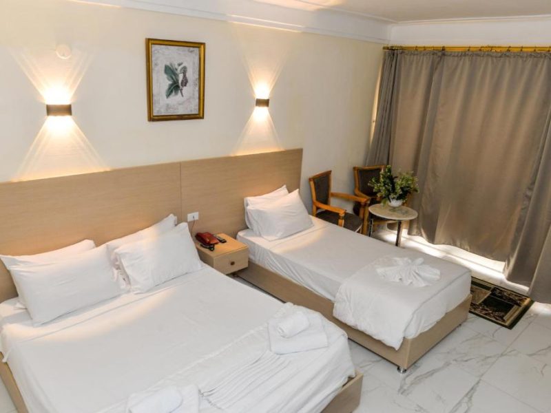 Standard Twin Room with Sea Side View